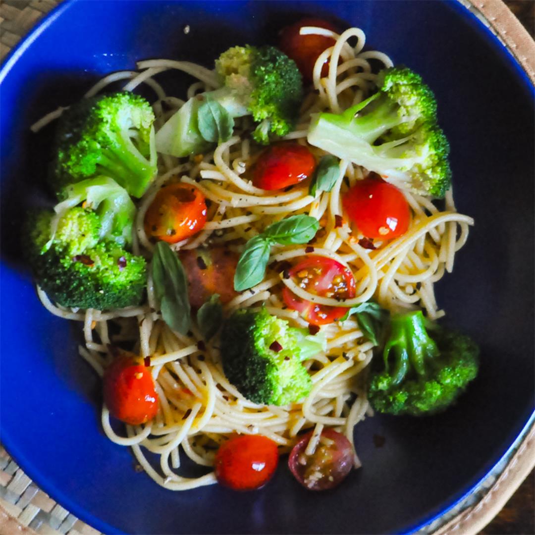 Cherry Tomato & Broccoli Spaghetti