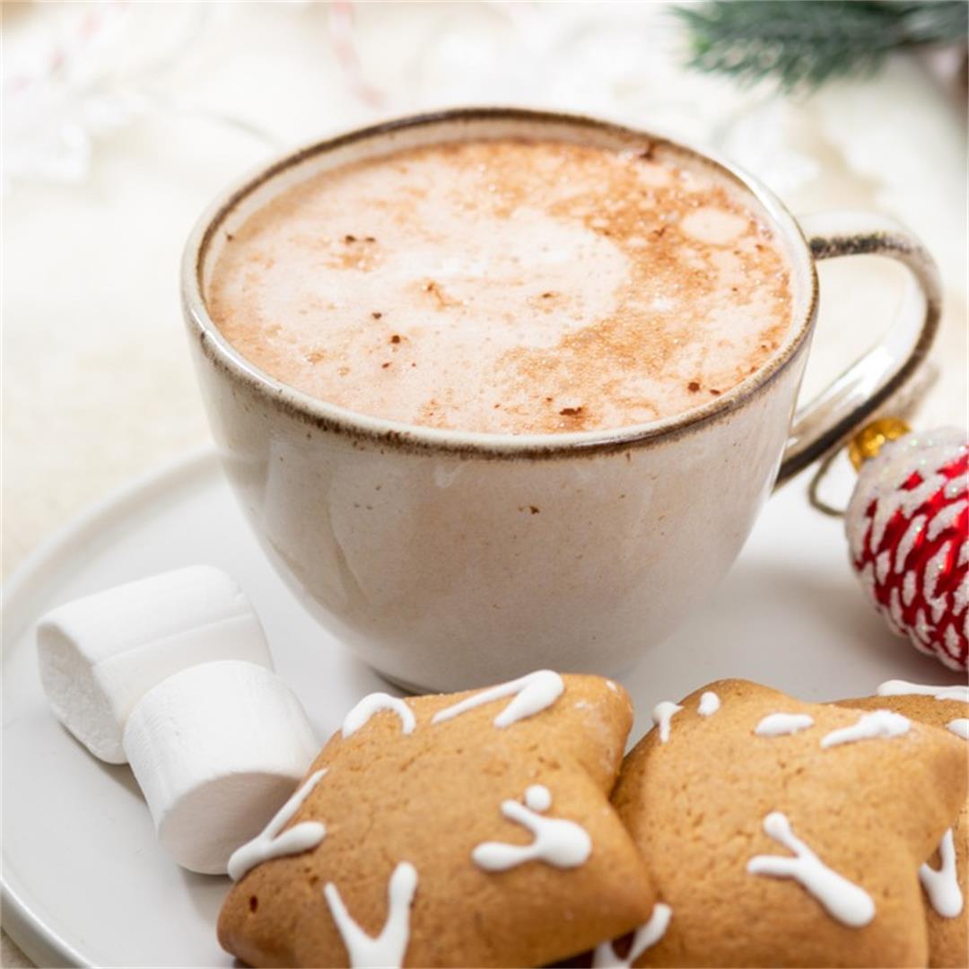 5-Minute Cozy Gingerbread Latte (GF, DF, VG)