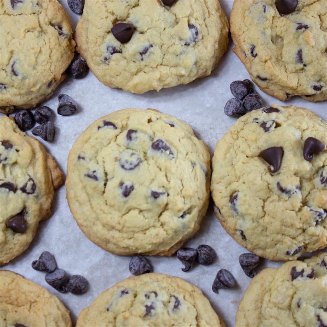 Crackle Top Chocolate Chip Cookies