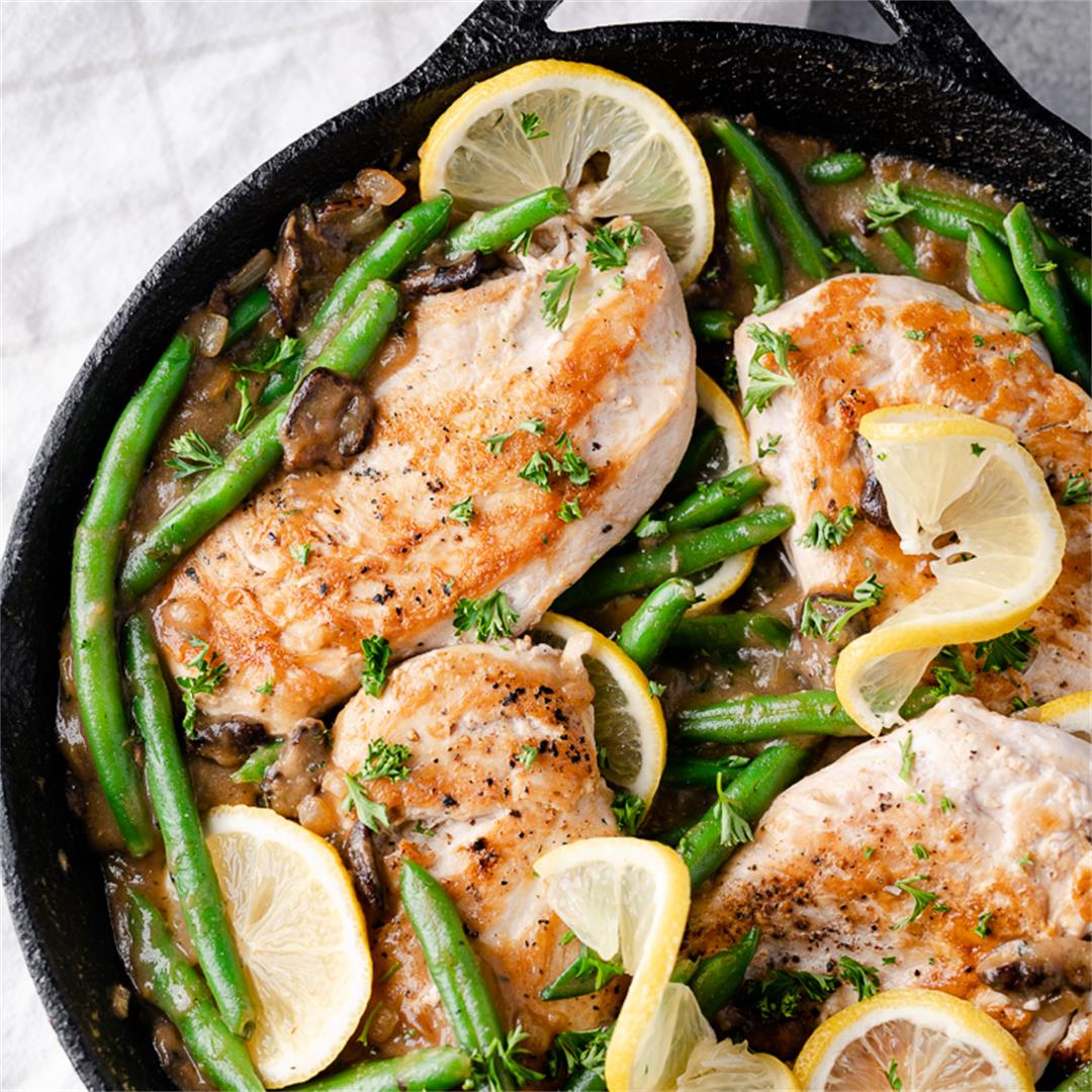 Creamy Skillet Chicken with Green Beans and Mushrooms