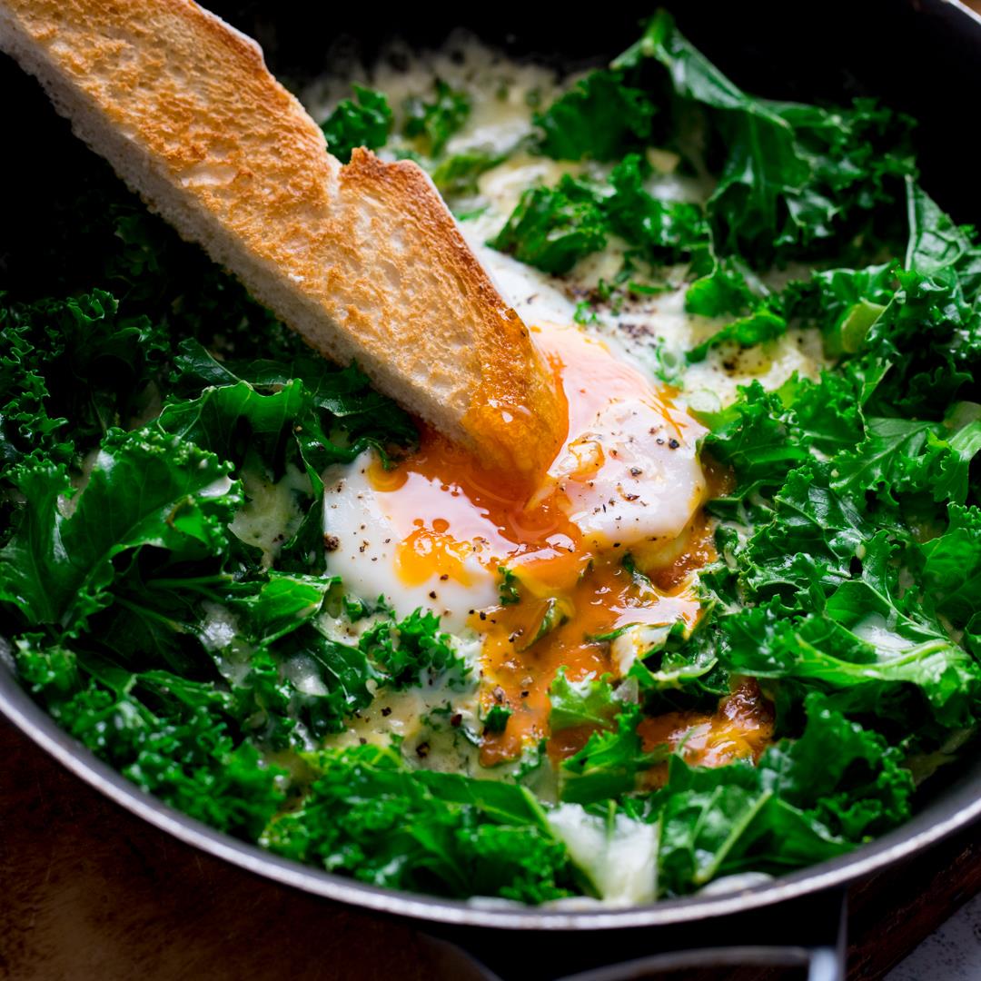 Creamy Kale and Eggs Breakfast