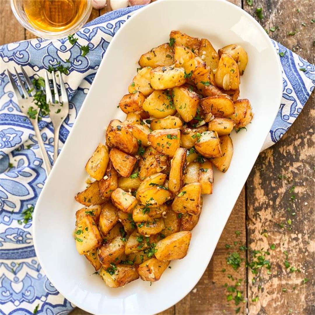 Spanish Vinegar & Garlic Potatoes | Patatas al Ajo Cabañil
