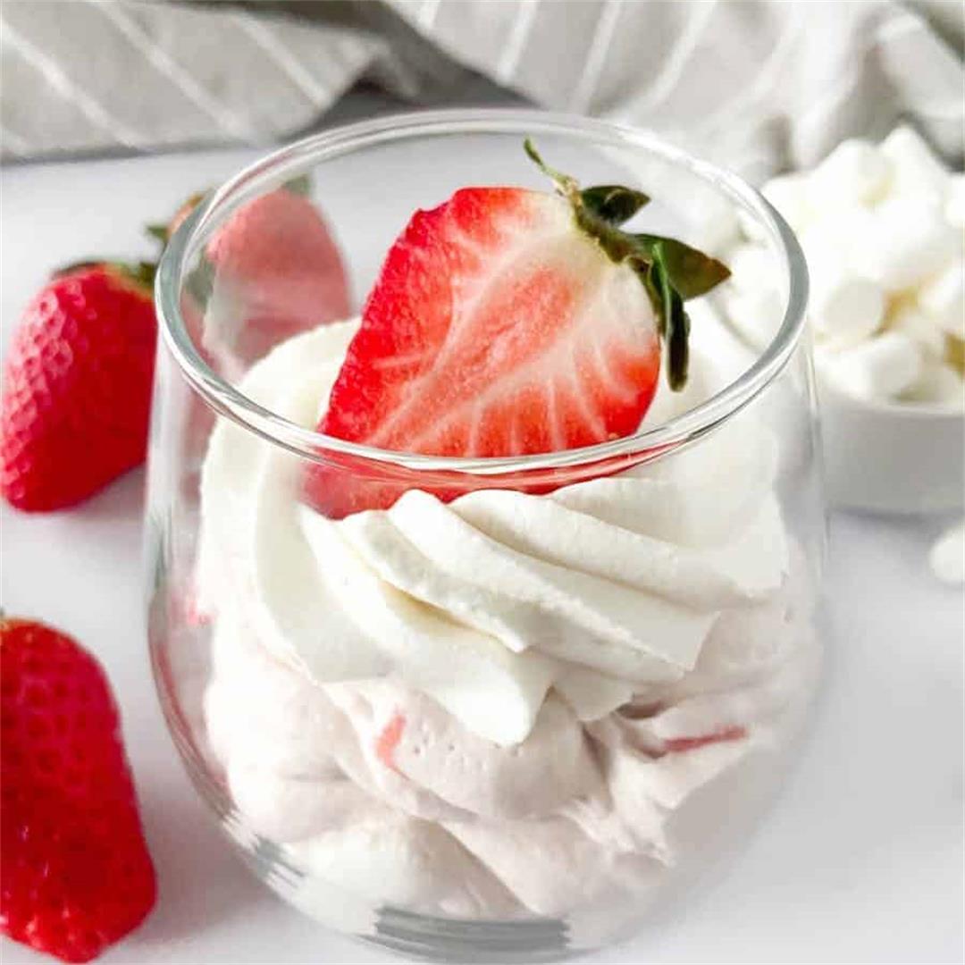 Strawberry Cheesecake Fluff – Sugary Logic