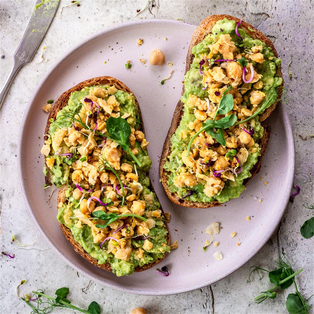 Protein-Packed Avocado Toast (vegan)