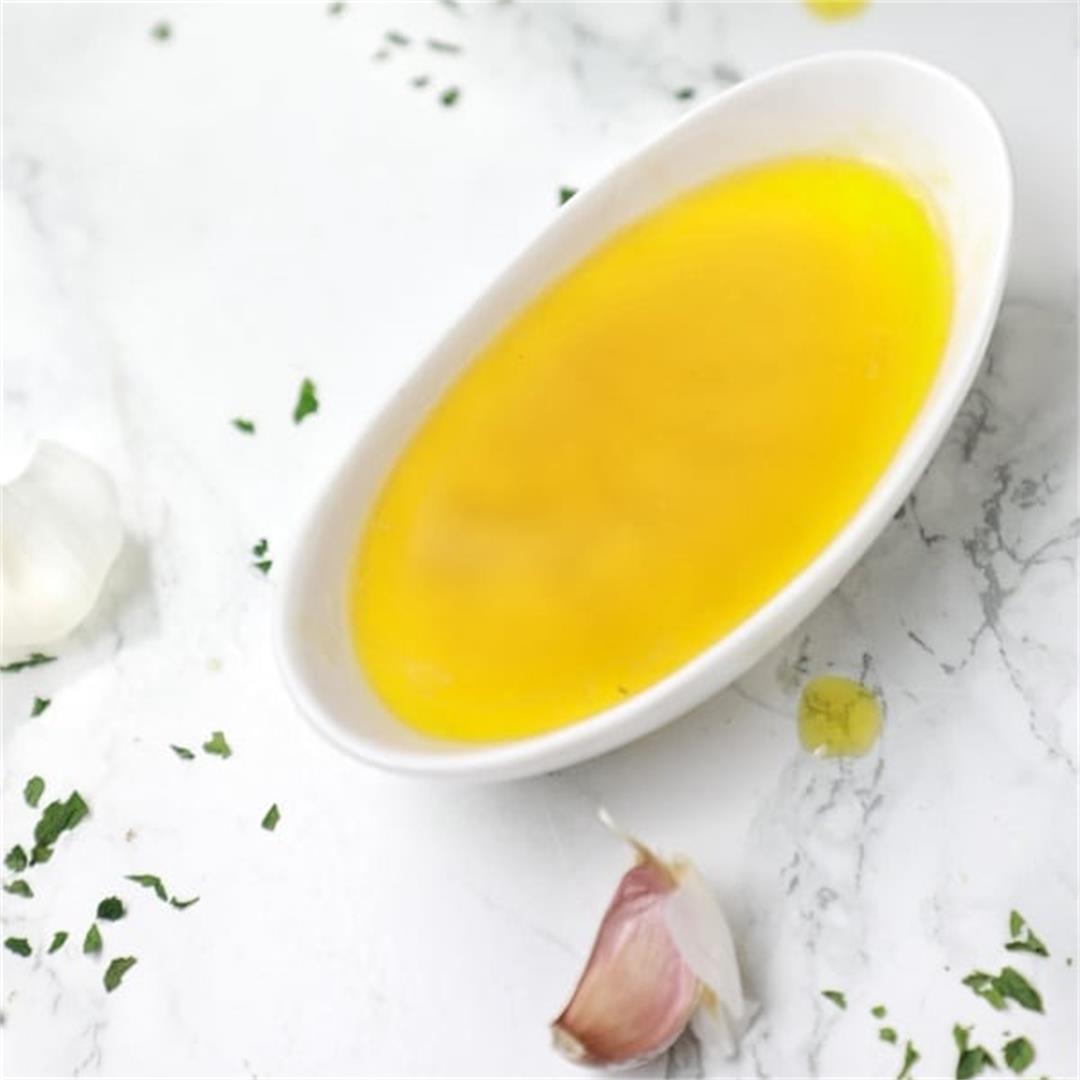 Easy Garlic Butter Sauce Recipe (For Steak, Pasta, Fish)