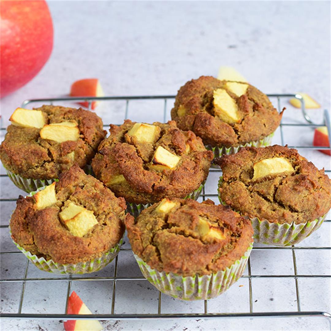 Vegan Apple Cinnamon Muffins