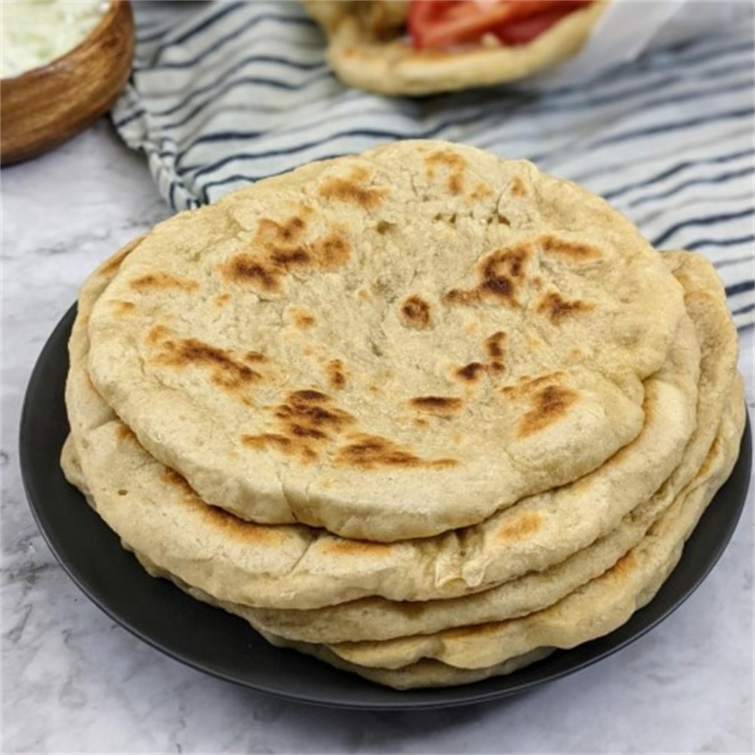 Easy Pita Bread Recipe - Greek Flatbread