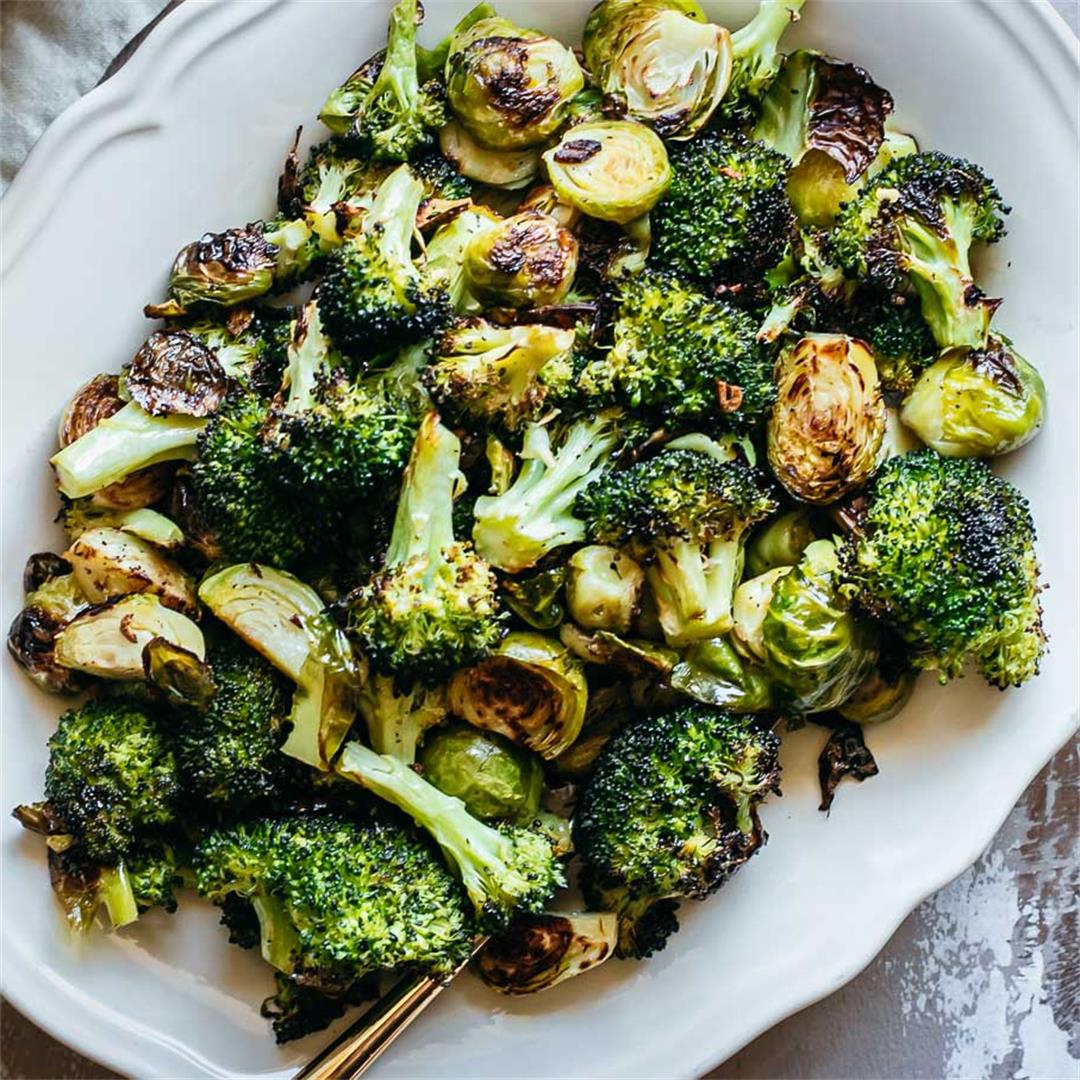 Roasted Brussels Sprouts & Broccoli