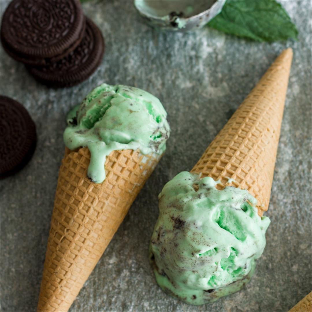 Mint Oreo Ice Cream (Easy, No Churn)