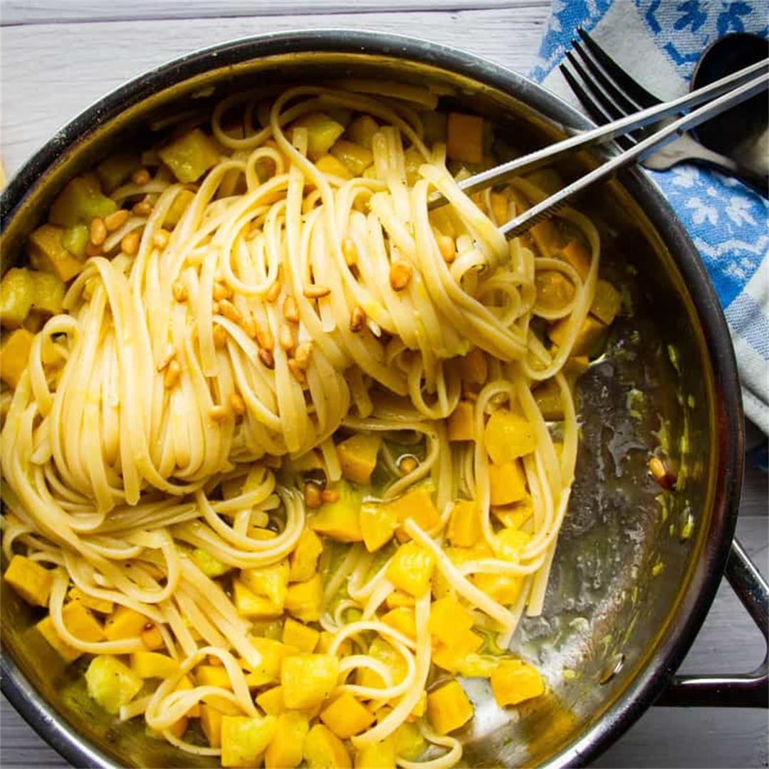 Easy Summer Pasta with Yellow Zucchini, Pinenuts and Garlic
