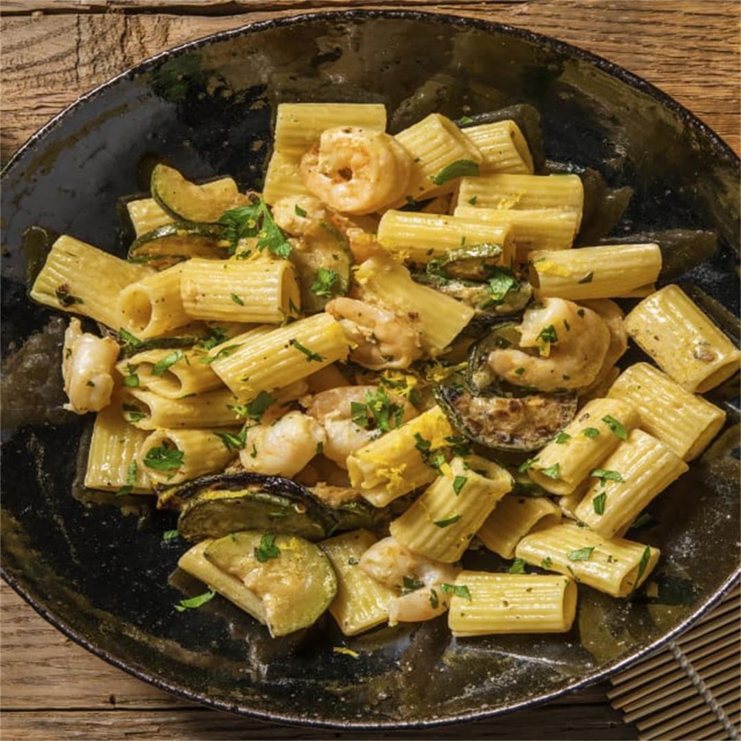 Creamy Prawn Rigatoni with Courgette and Parsley