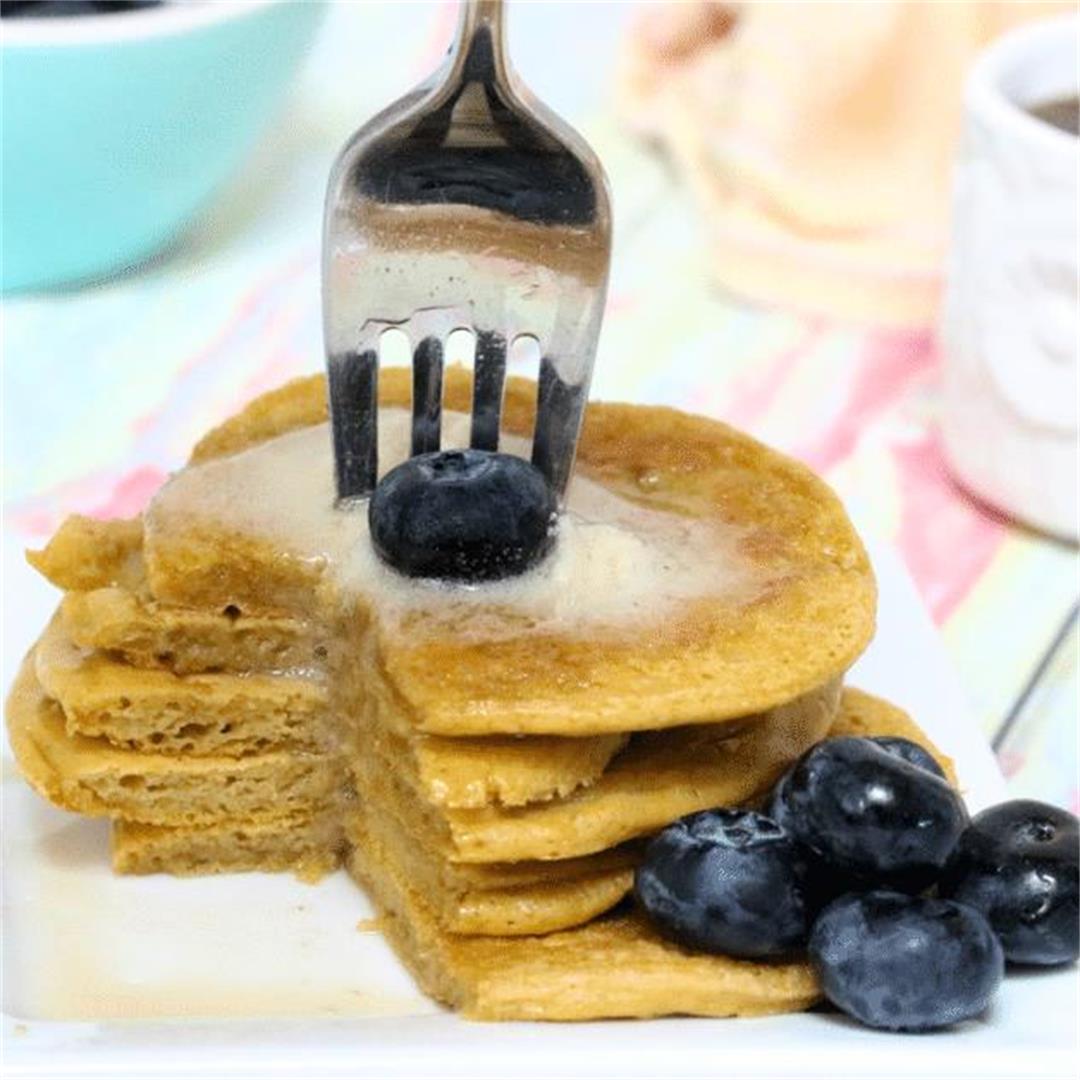 4 Ingredient Protein Pancakes Recipe