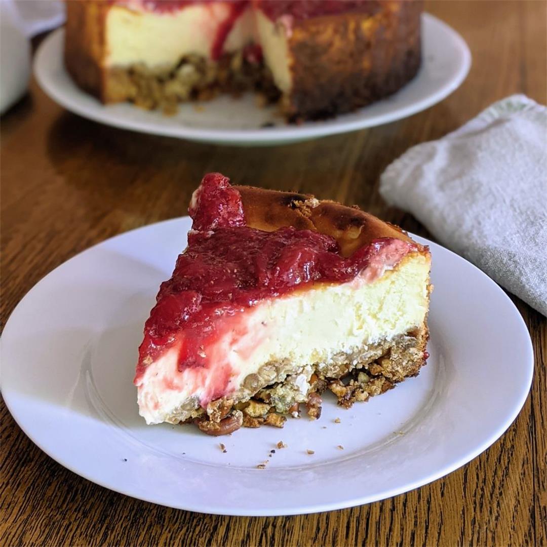 Strawberry Cheesecake With Pretzel Crust