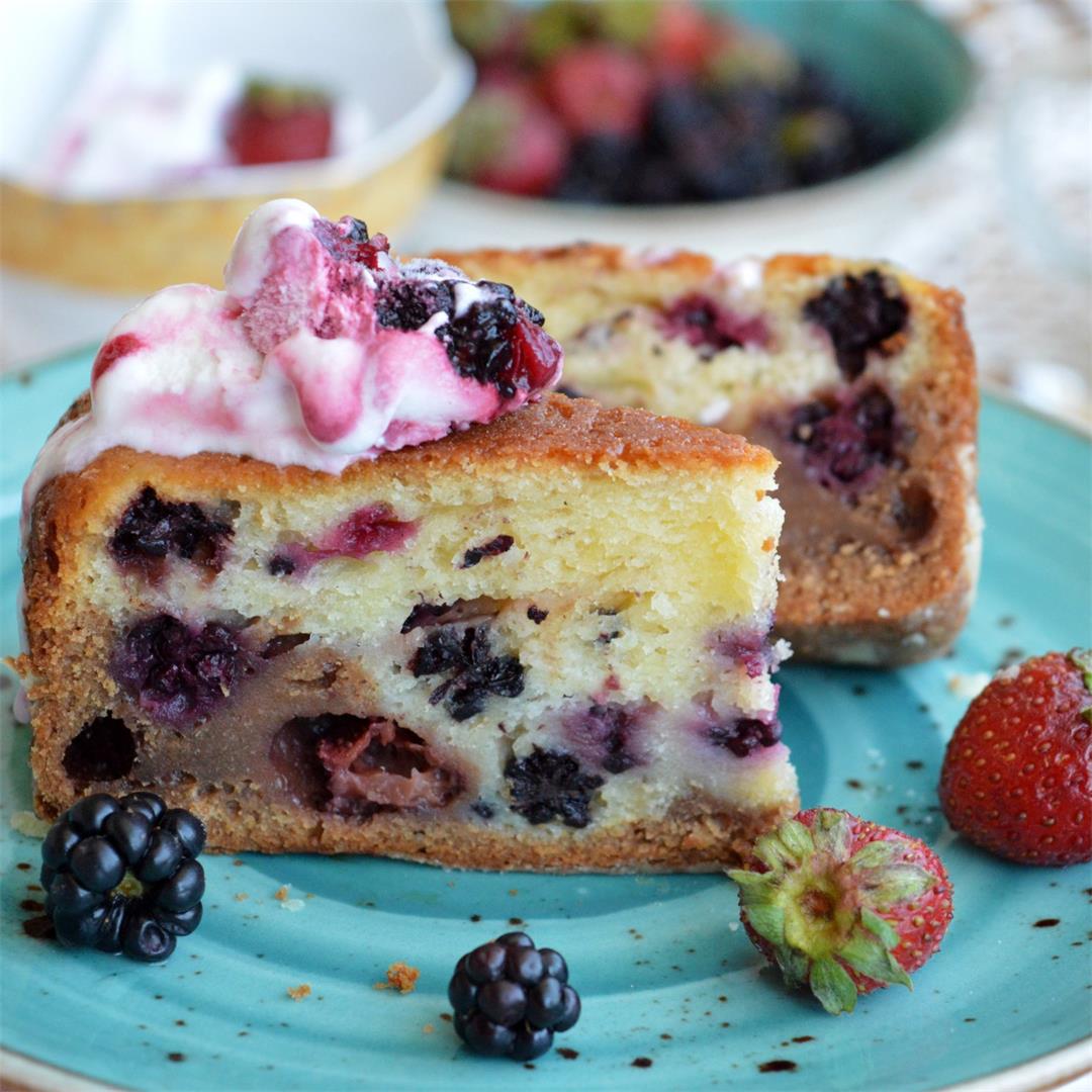 Blackberries & Wild Strawberries Pie — Tasty Food for Busy Mums