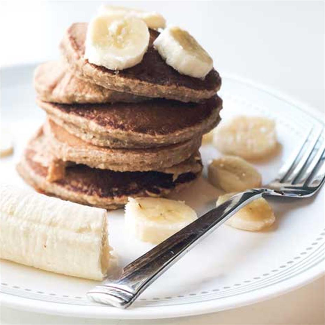 Easy Oatmeal Banana Blender Pancakes