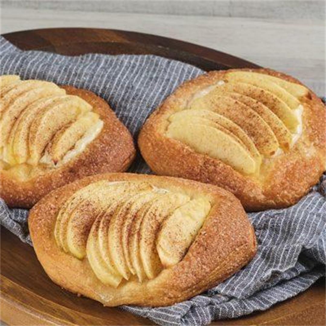 Biscuit Crust Apple Tart Recipe