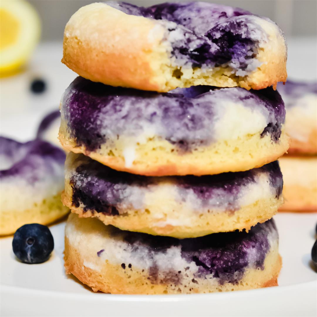 Healthy Gluten and Sugar Free Lemon Blueberry Donuts
