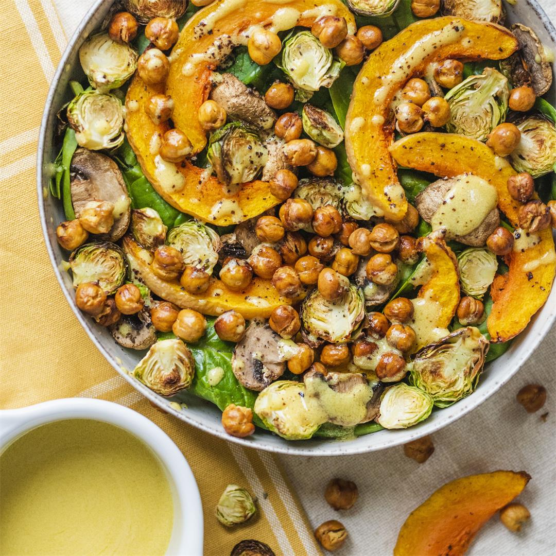 Roasted vegetable salad with crunchy chickpeas