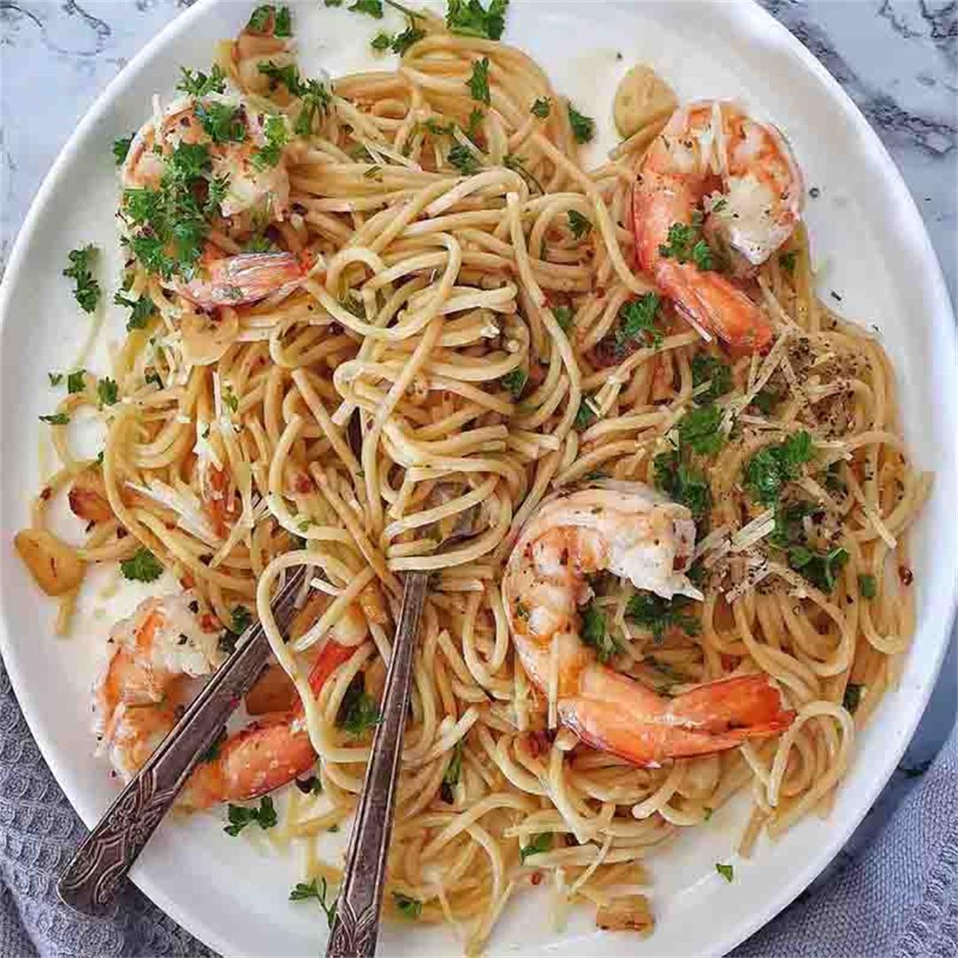 Garlic Prawn Spaghetti