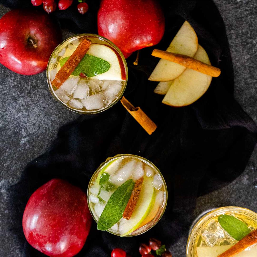 Apple Whiskey Smash- Easy Fall Cocktail
