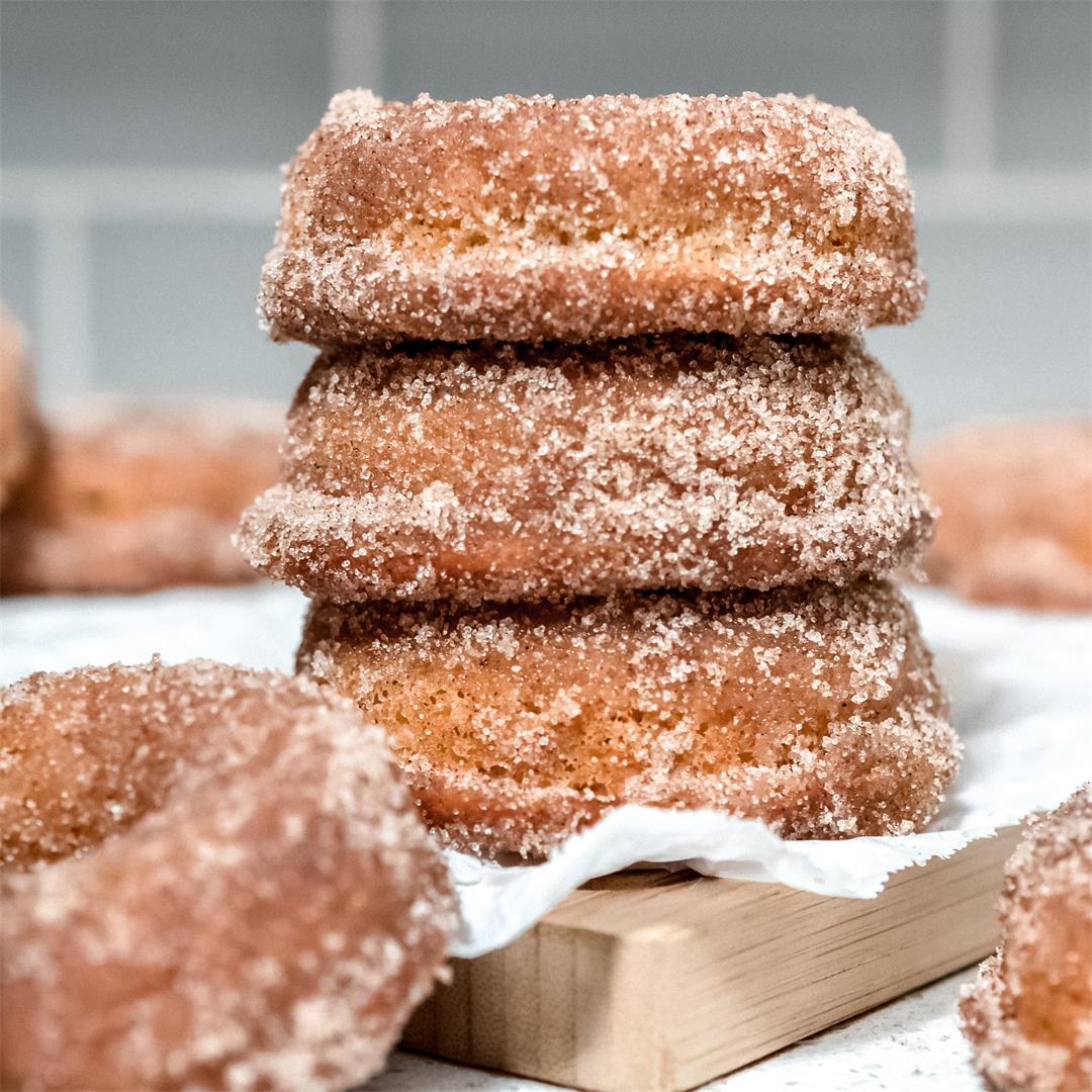 Healthy Gluten Free Cinnamon 'Sugar' Donuts