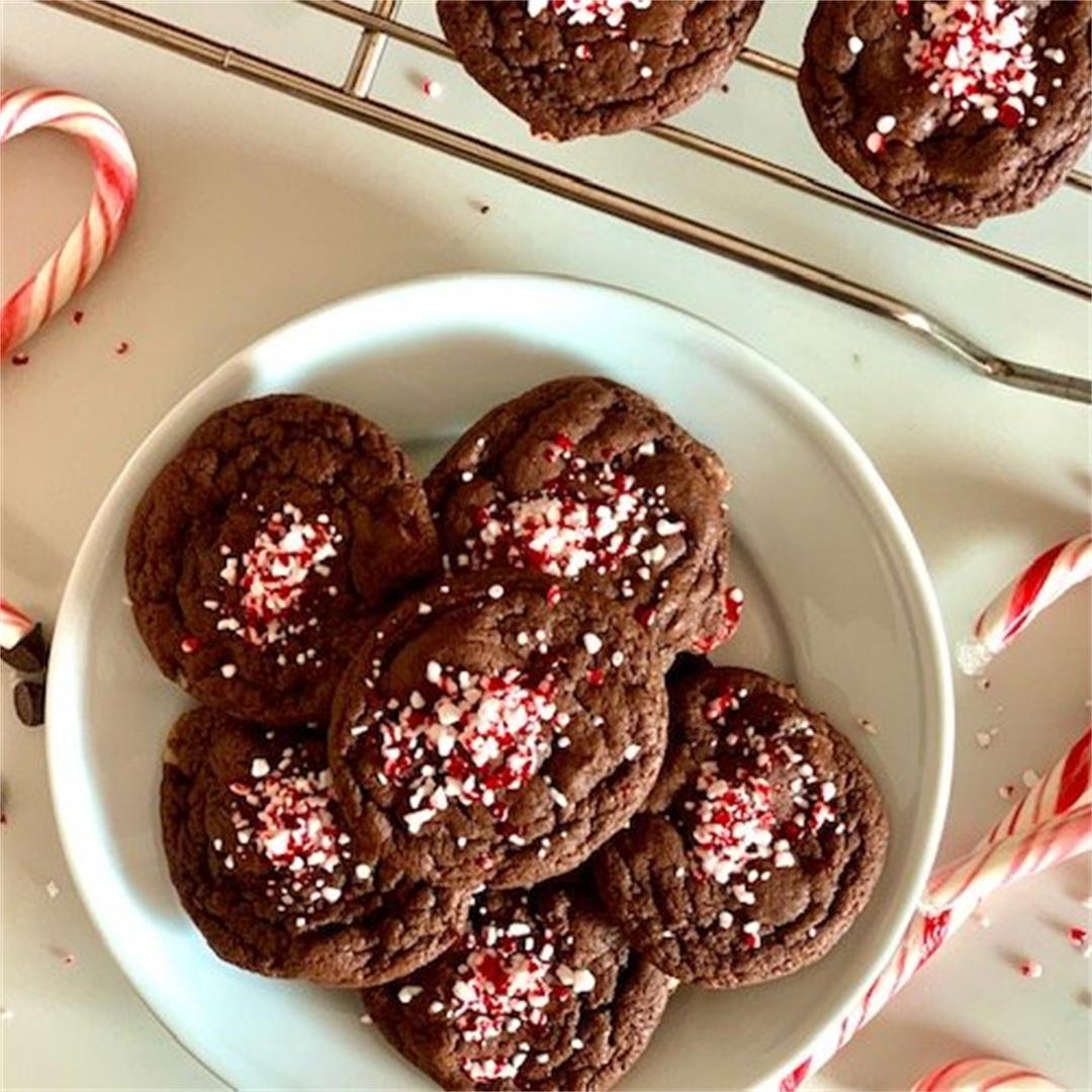 Holiday Mint Chocolate Chip Cookies