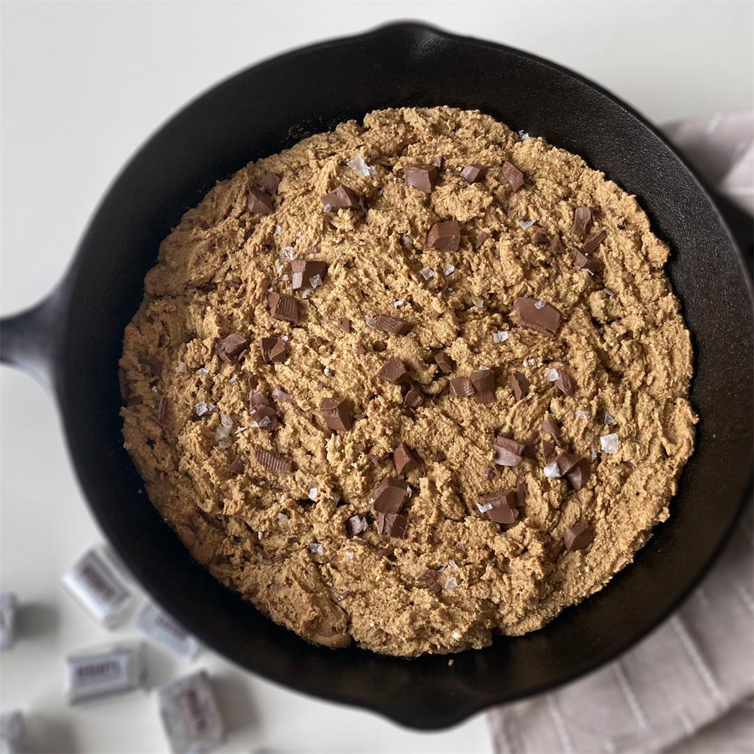 Giant Chocolate Chunk Skillet Cookie