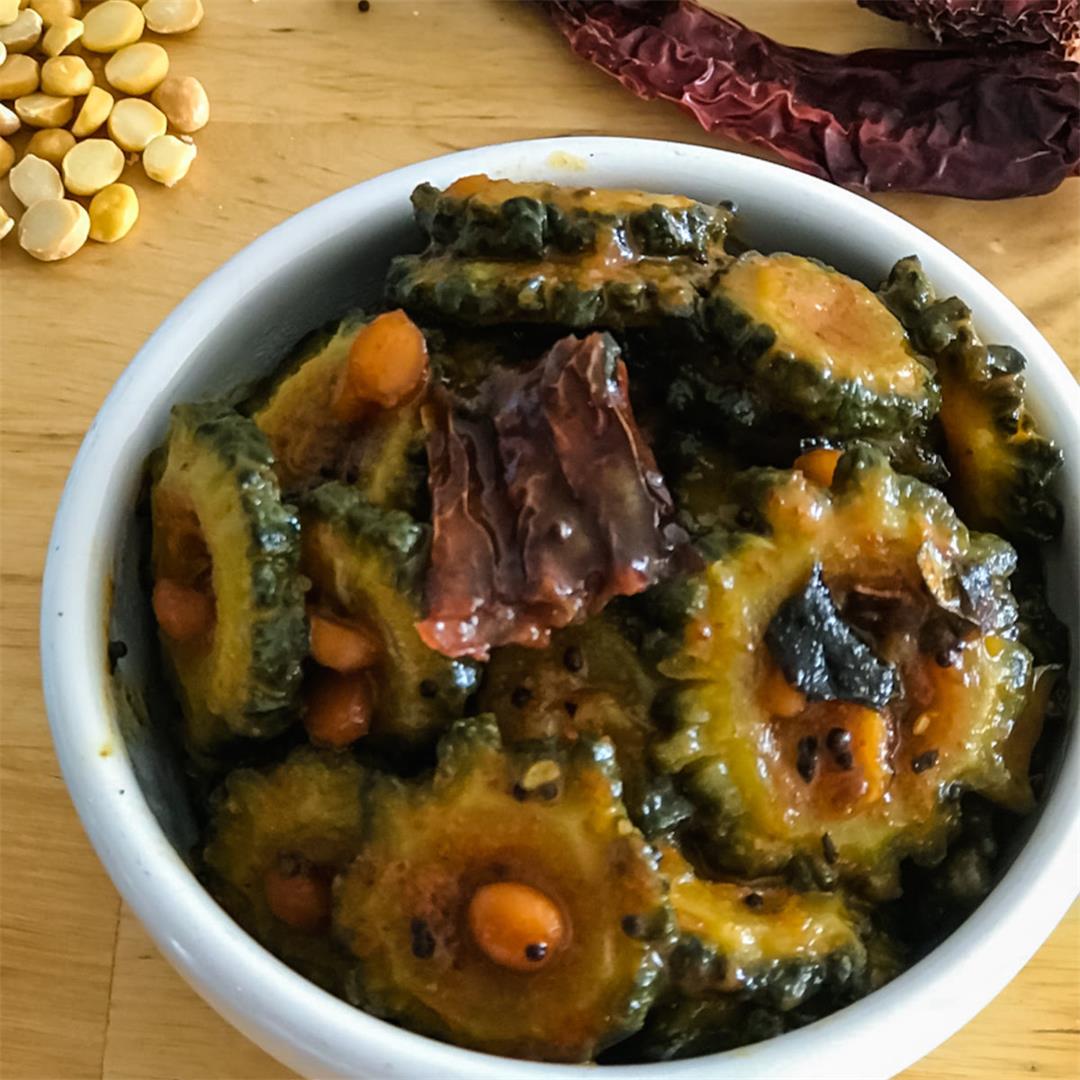 Bitter Gourd Curry| Kakarakaya Curry {Vegan}