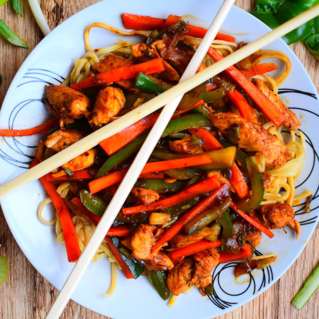 Chicken and Vegetable Stir Fry with noodles