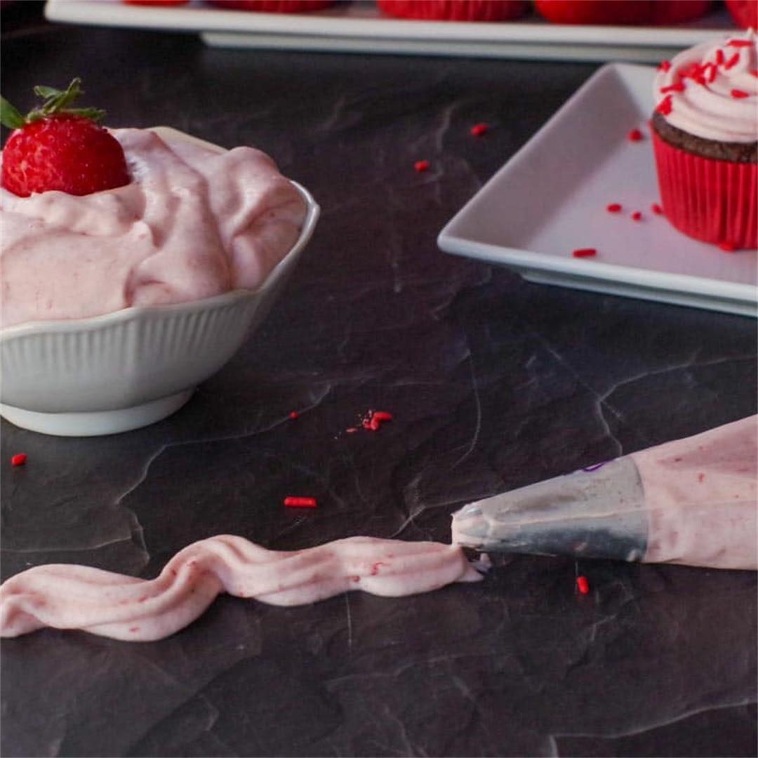 Strawberry Whipped Cream Frosting (with jam)