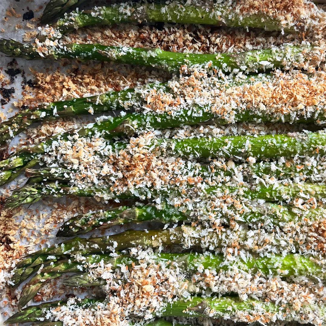Crispy Cheesy Roasted Asparagus