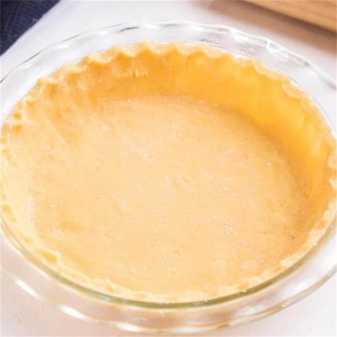Flaky Keto Pie Crust (5-Ingredients)