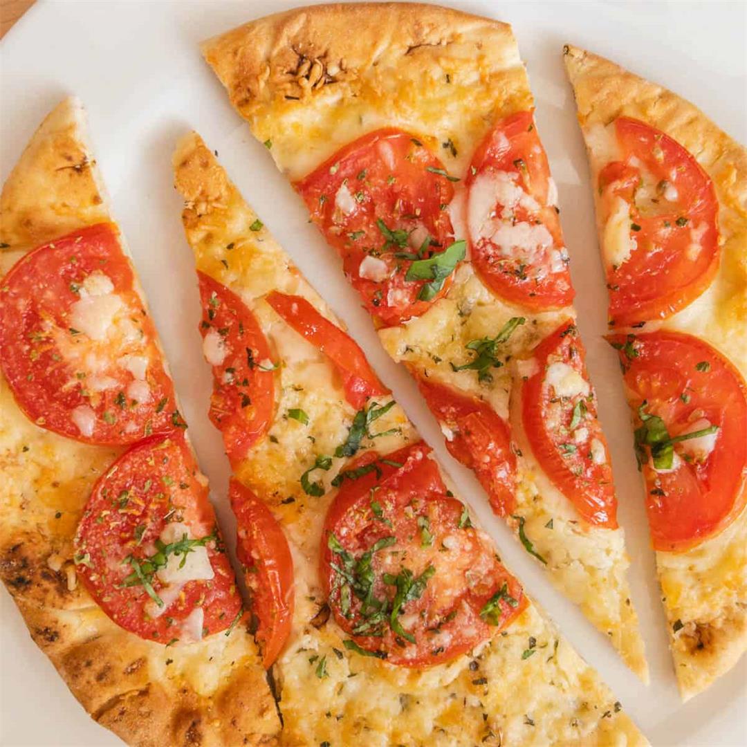 Naan Bread Pizza in the Air Fryer