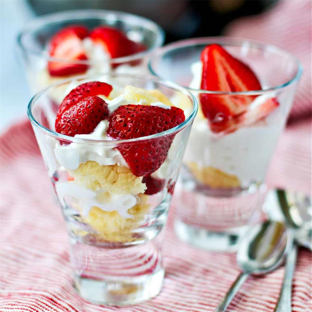 Mini Strawberry Shortcake Parfaits