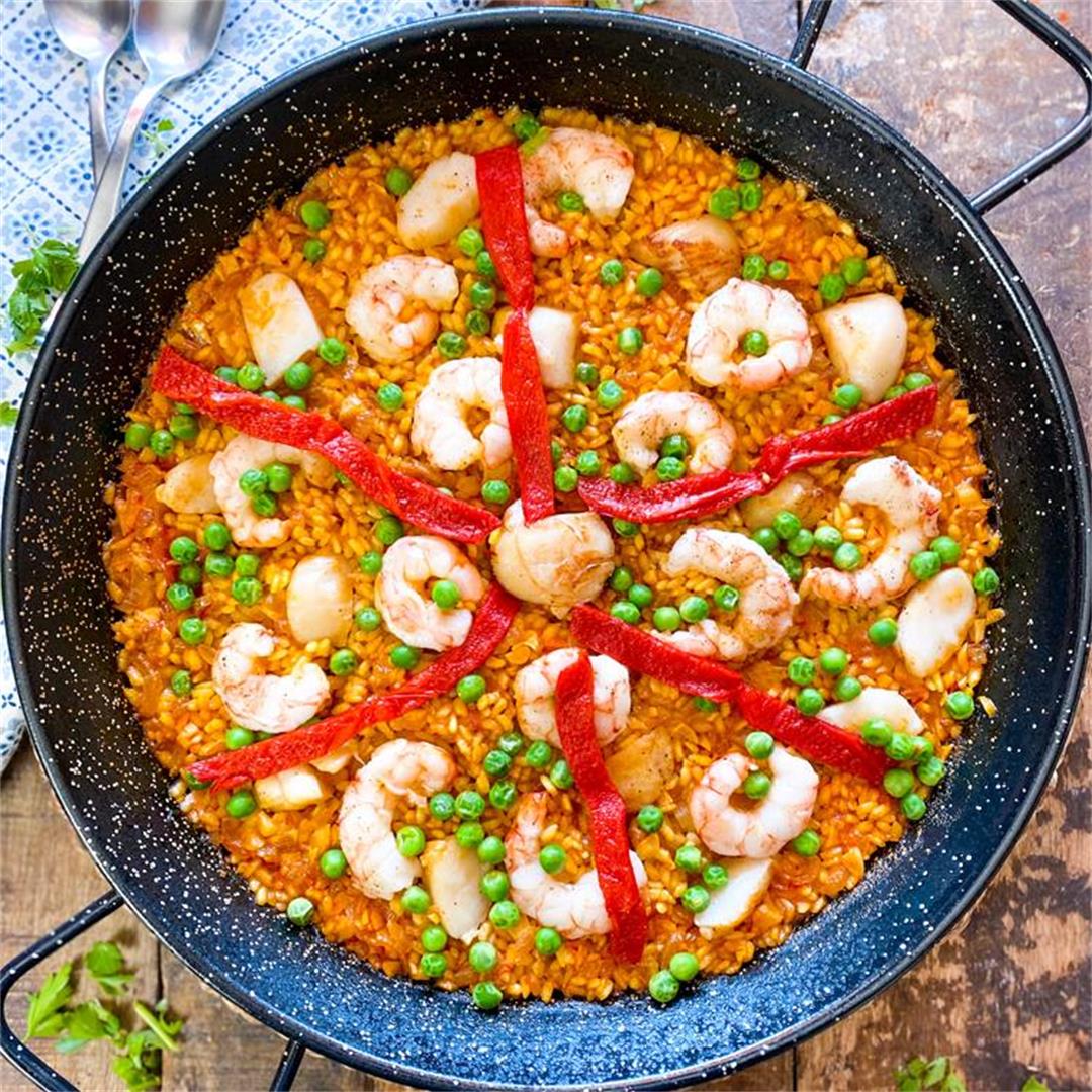 SPECTACULAR Seafood Paella with MINIMAL Effort