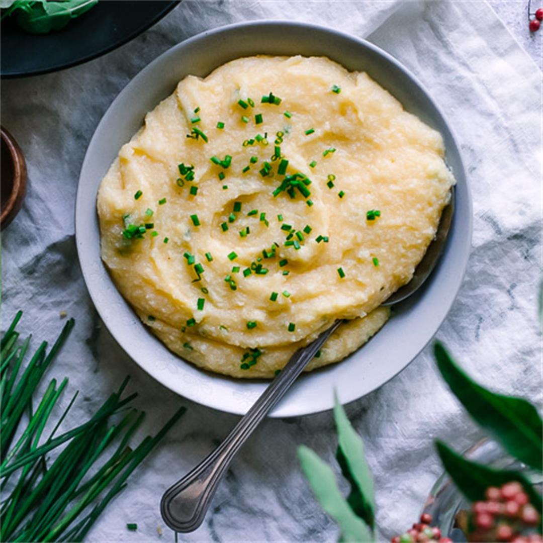 4-Ingredient Cheddar Chive Polenta Recipe ⋆ Ready in 10 Minutes