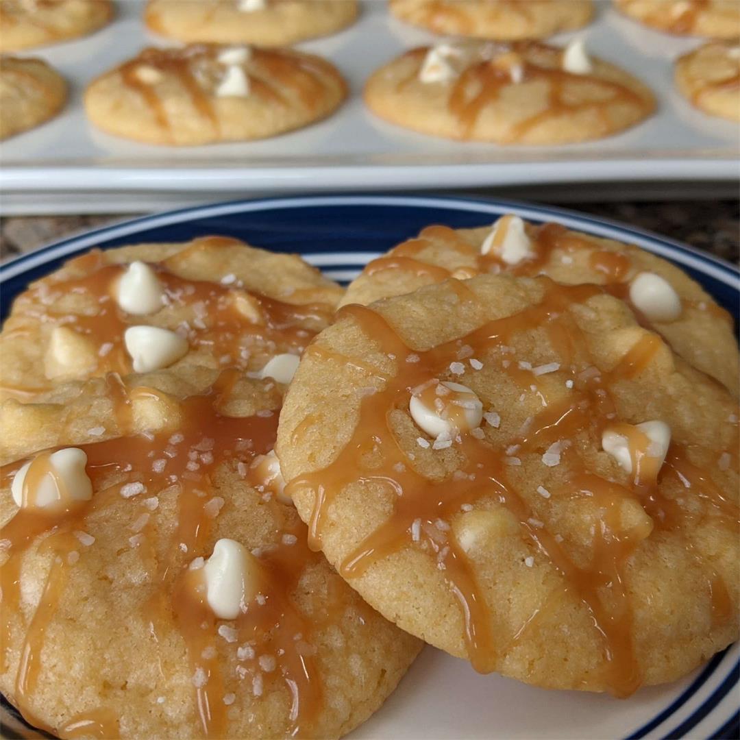 Salted Caramel & White Chocolate Cookies — Geeky Bakehouse