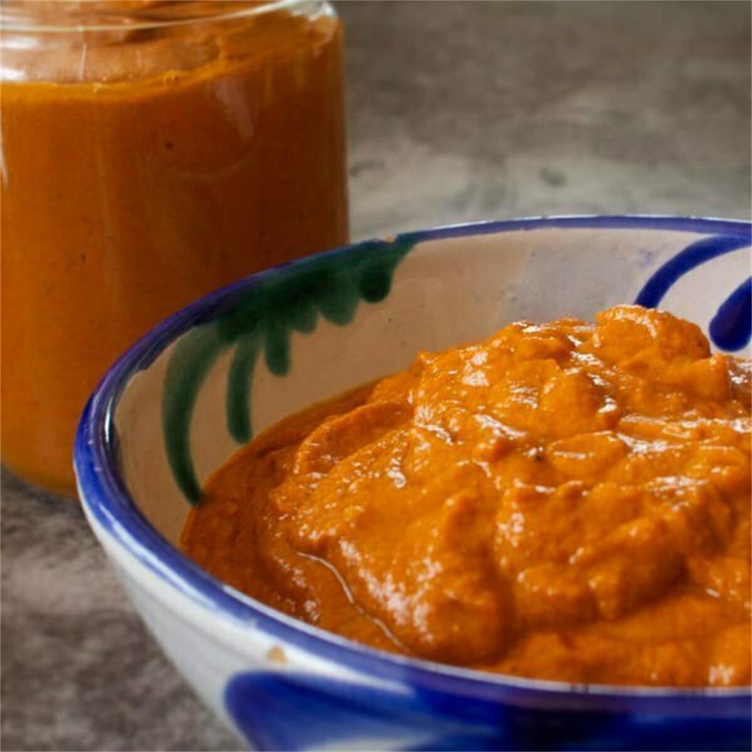 Homemade Romesco Sauce – Easy 10-Minute Recipe