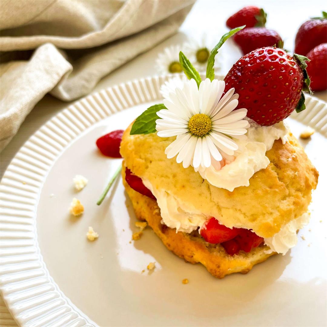 Lemon Strawberry Shortcake Recipe