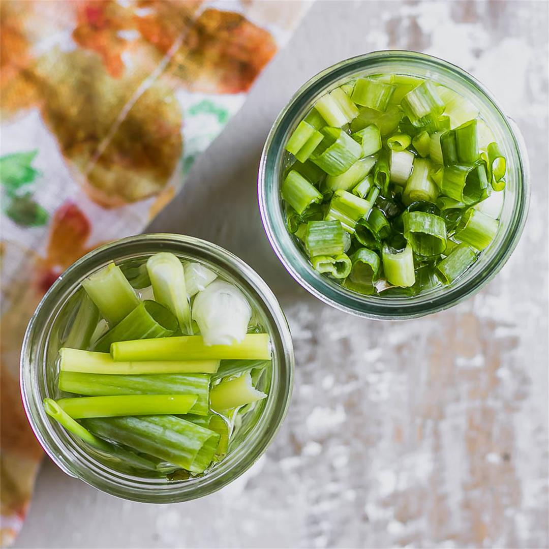 Quick Pickled Green Onions ⋆ Easy Refrigerator Scallions