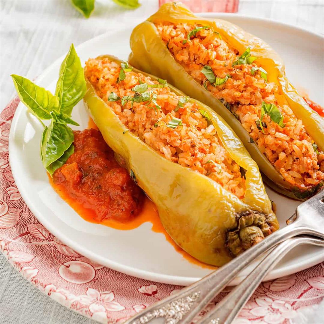 Cubanelle Peppers Stuffed with Chicken and Brown Rice Recipe