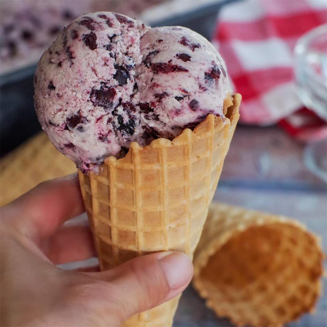 Saskatoon Berry Ice Cream (no churn)