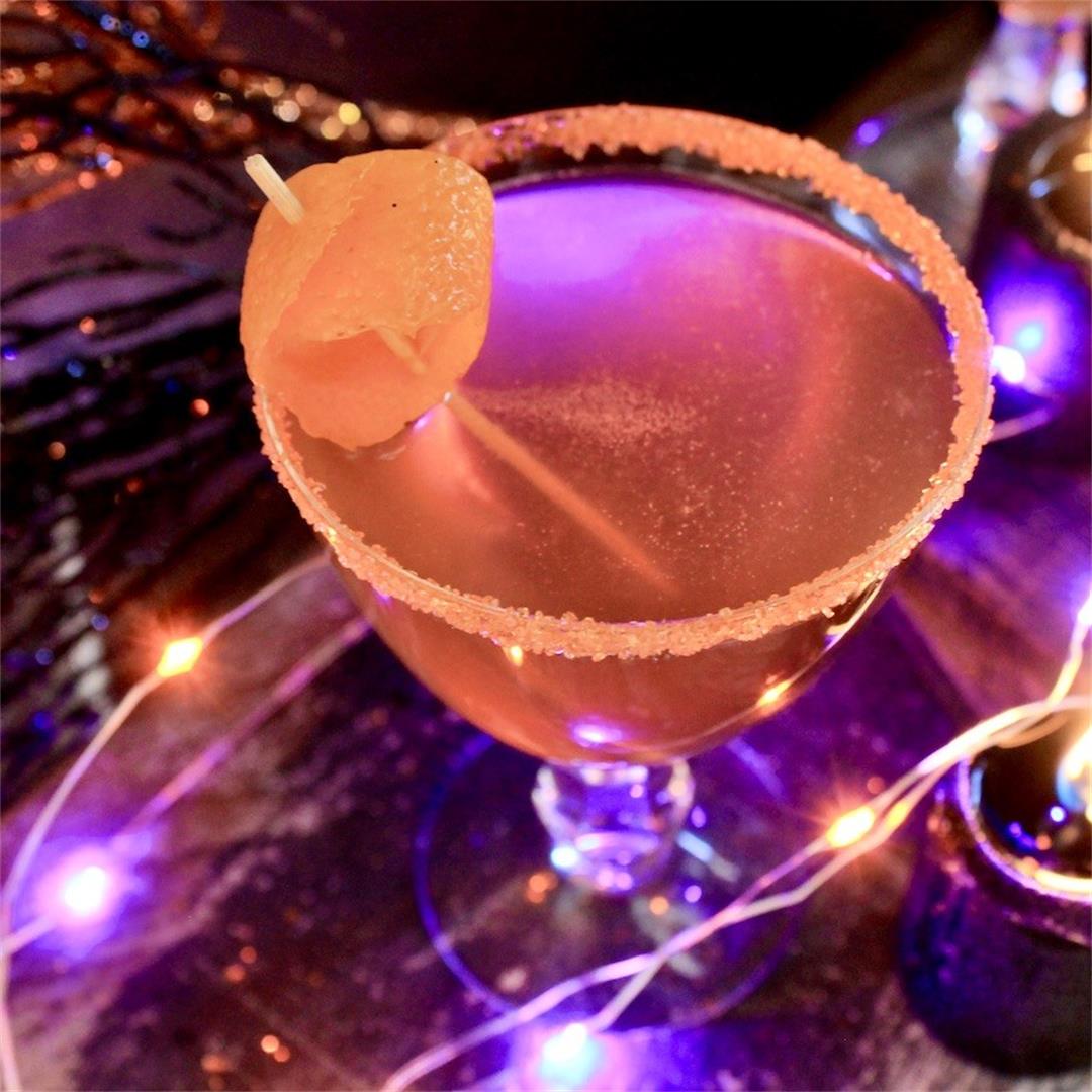 Sparkling Hocus Pocus Cocktail