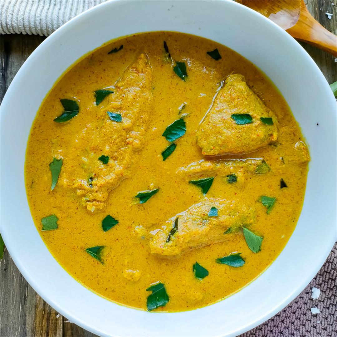 7 Ingredient Kerala Fish Curry With Coconut