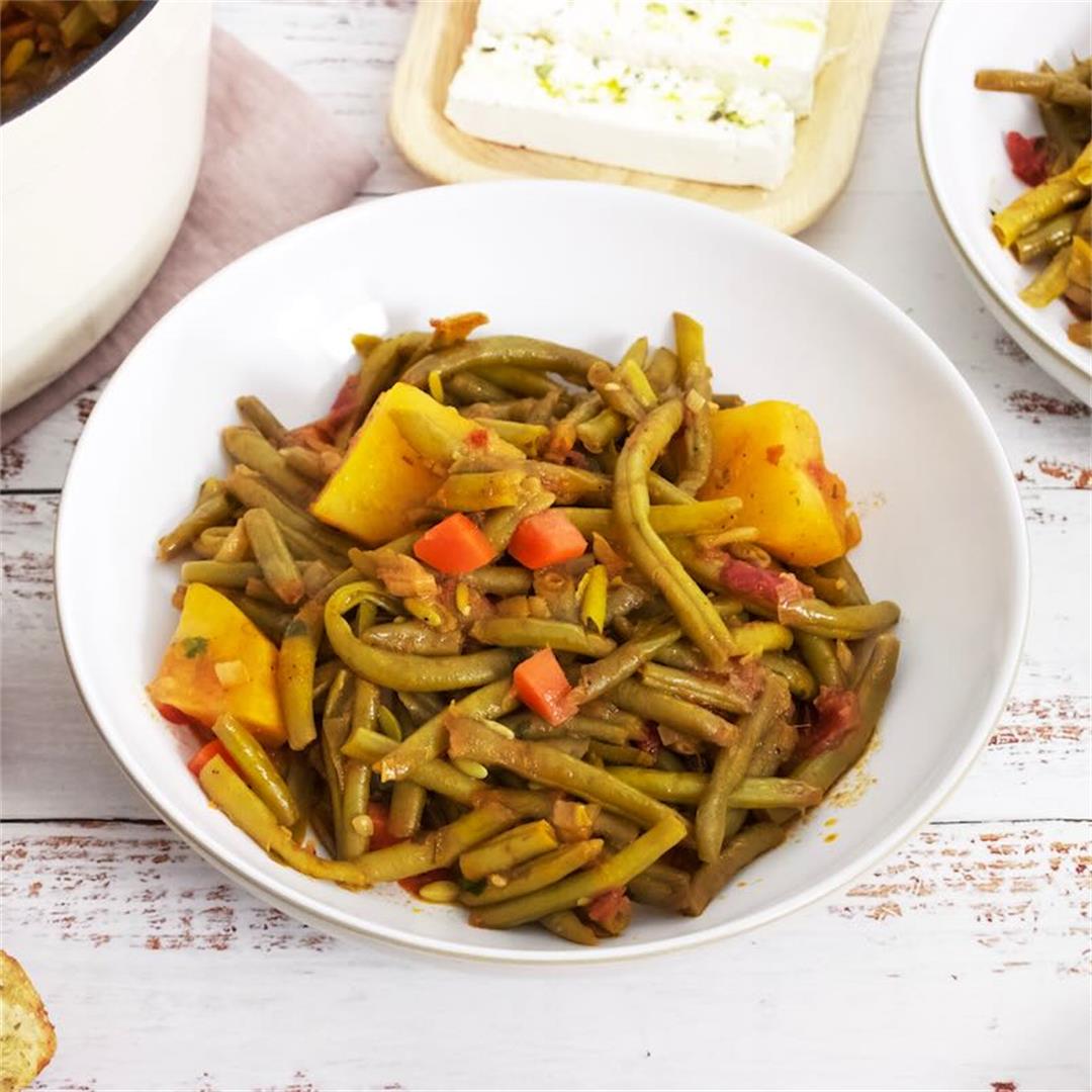 Green Beans with Tomato Sauce