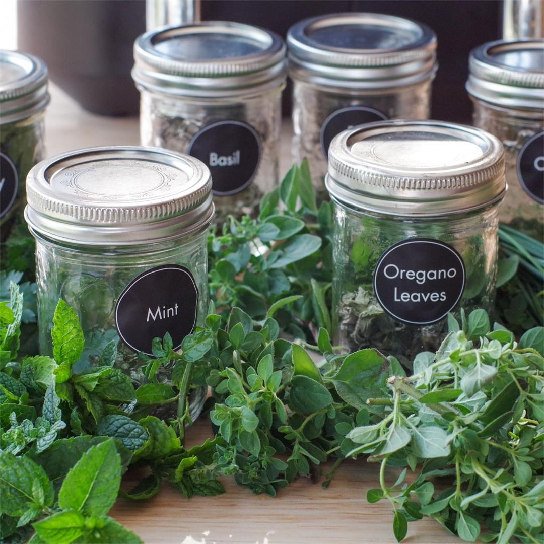 How to Dehydrate Herbs in the Air Fryer