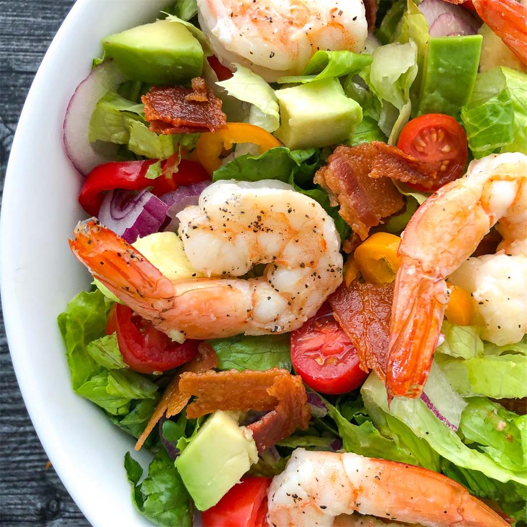 Keto BLT Salad with Shrimp & Creamy Avocado Dressing (10 minute