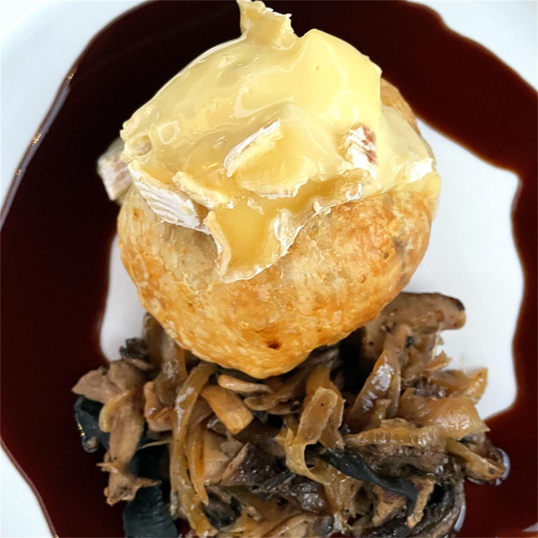 Brie-topped beef Wellington