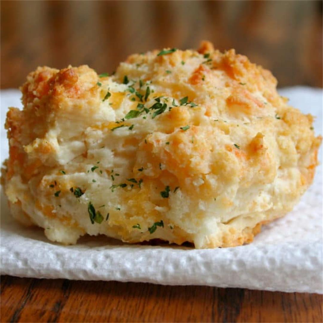 Red Lobster Cheese and Garlic Biscuits