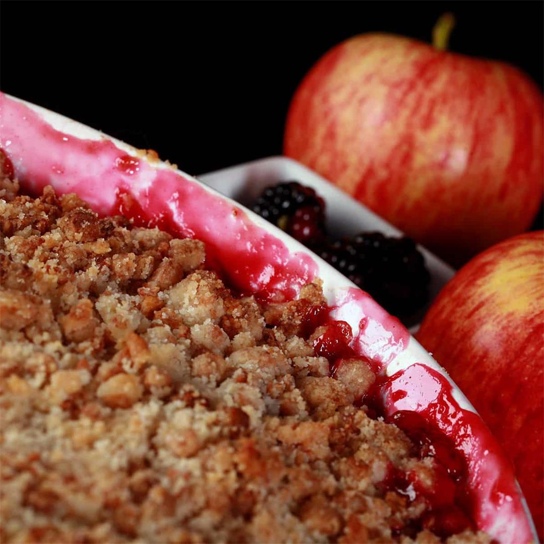 Easy Apple and Blackberry Crumble